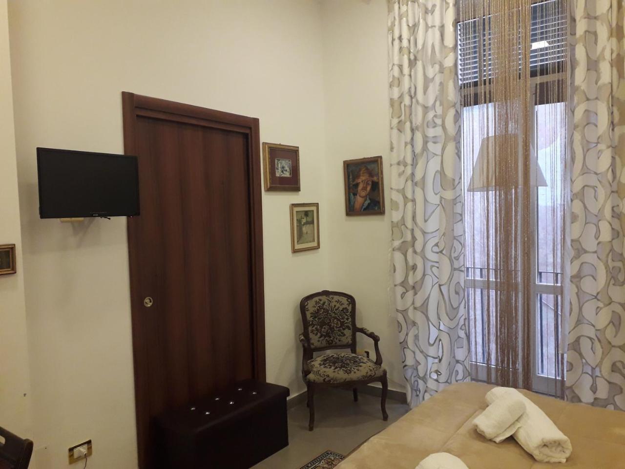 Room Don Carlo Neapel Exterior foto