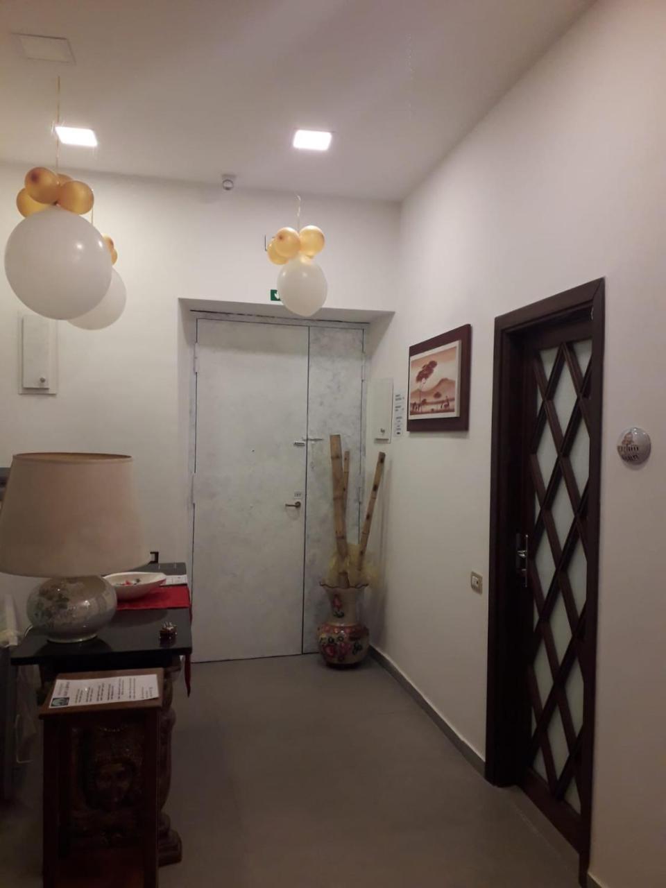 Room Don Carlo Neapel Exterior foto